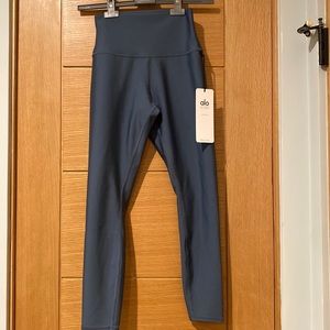 Alo yoga high waist air lift leggings size small